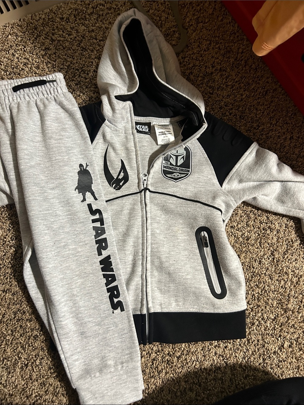 Star Wars Gray & Black The Mandalorian Kids Hoodie and Joggers Set